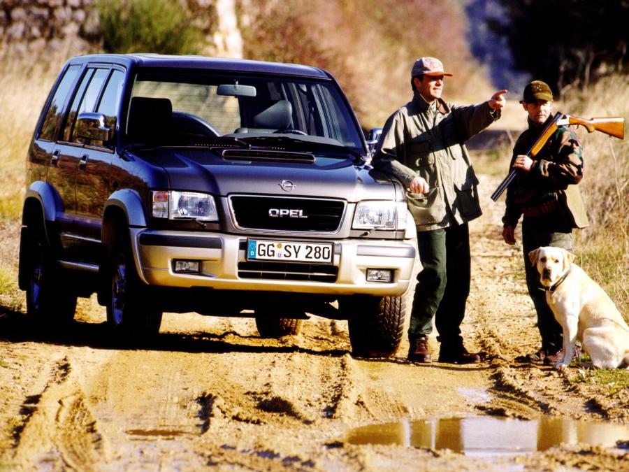 Opel Monterey 3.5 V6 Limited 1998 года  (фото 5 из 36)